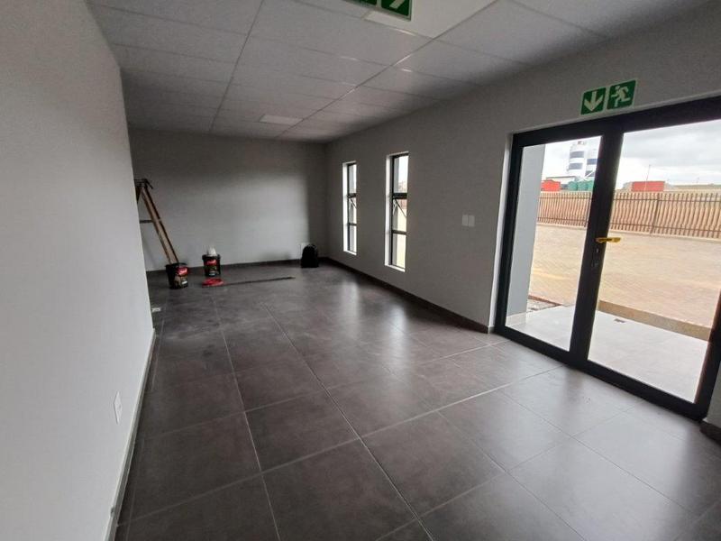 To Let commercial Property for Rent in Knoppieslaagte Gauteng