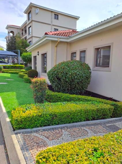 1 Bedroom Property for Sale in Noordwyk Gauteng