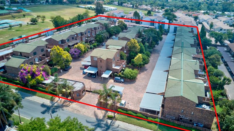 2 Bedroom Property for Sale in North Riding Gauteng