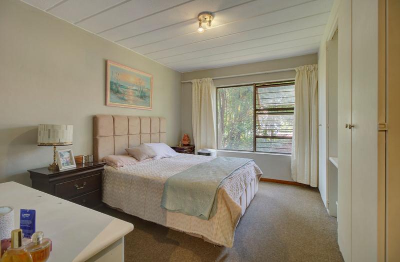 2 Bedroom Property for Sale in North Riding Gauteng