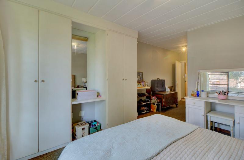 2 Bedroom Property for Sale in North Riding Gauteng