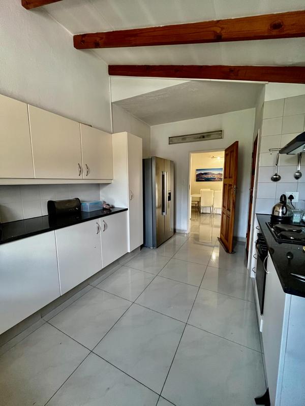 To Let 5 Bedroom Property for Rent in Woodmead Gauteng