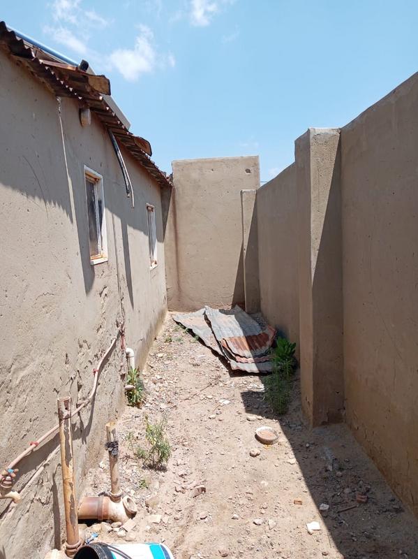 0 Bedroom Property for Sale in Roodekop Gauteng