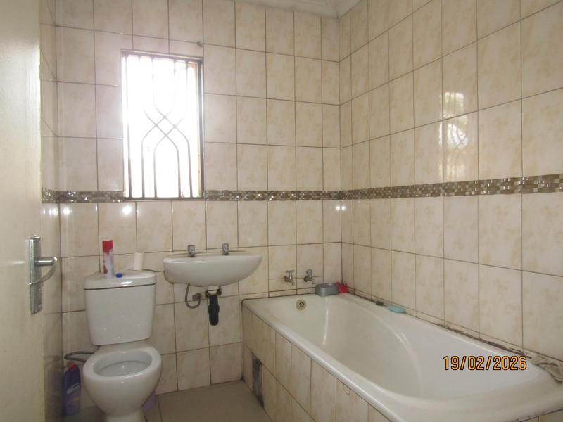 3 Bedroom Property for Sale in Windmill Park Gauteng