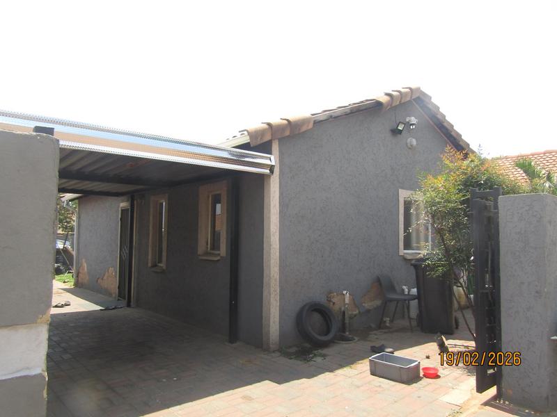 3 Bedroom Property for Sale in Windmill Park Gauteng