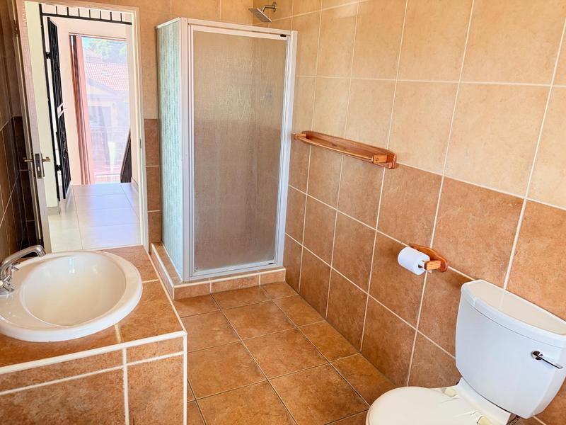 3 Bedroom Property for Sale in Willowbrook Gauteng