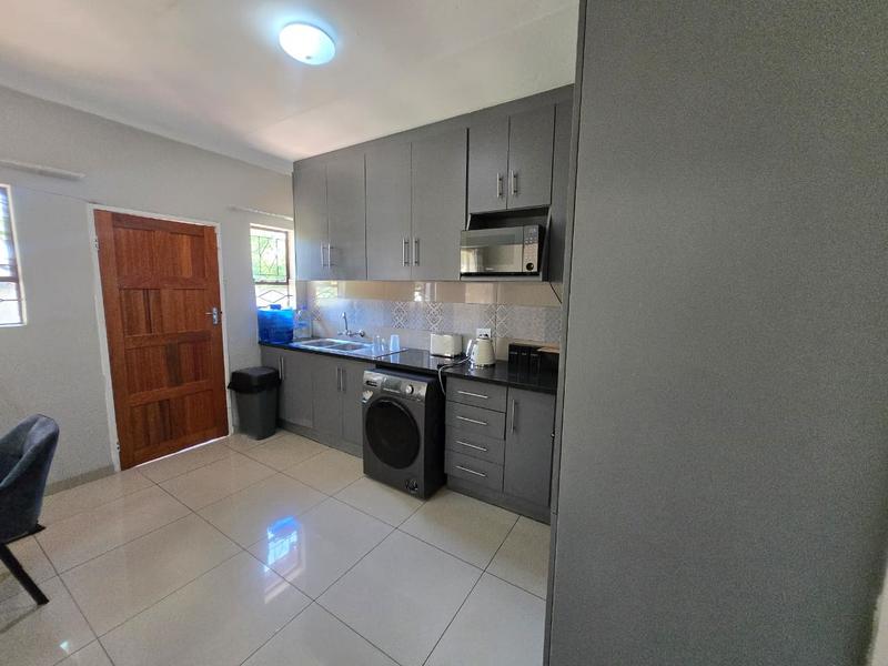 To Let 3 Bedroom Property for Rent in Brackenhurst Gauteng