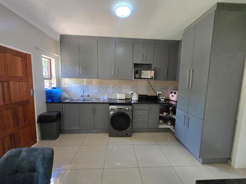 To Let 3 Bedroom Property for Rent in Brackenhurst Gauteng