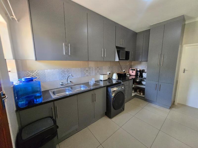 To Let 3 Bedroom Property for Rent in Brackenhurst Gauteng
