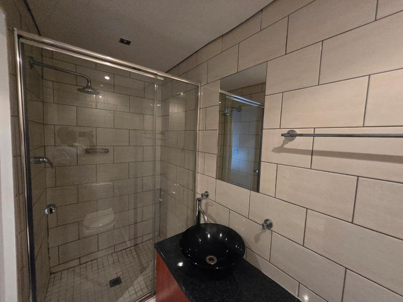 To Let 1 Bedroom Property for Rent in Braamfontein Gauteng