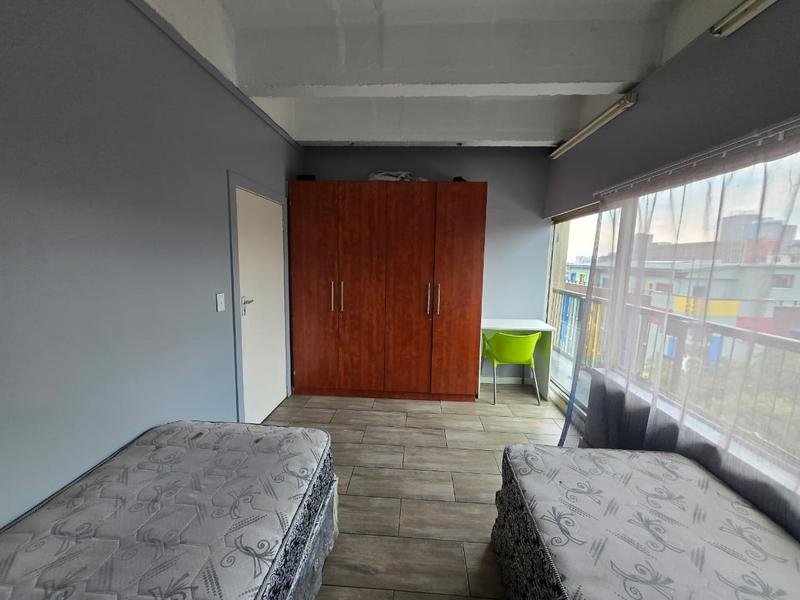 To Let 1 Bedroom Property for Rent in Braamfontein Gauteng