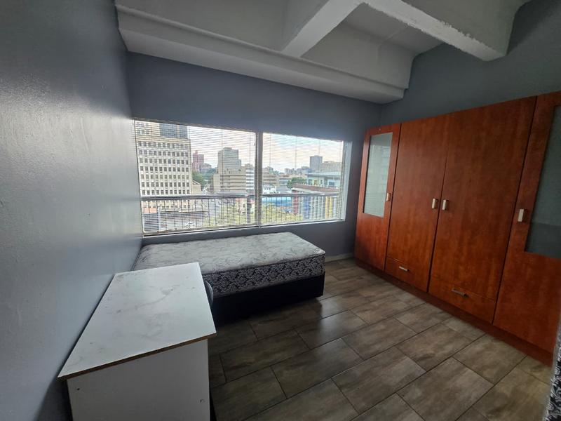 To Let 1 Bedroom Property for Rent in Braamfontein Gauteng