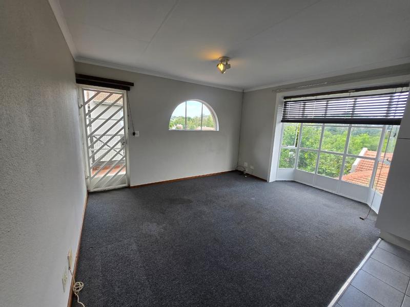 To Let 1 Bedroom Property for Rent in Melville Gauteng