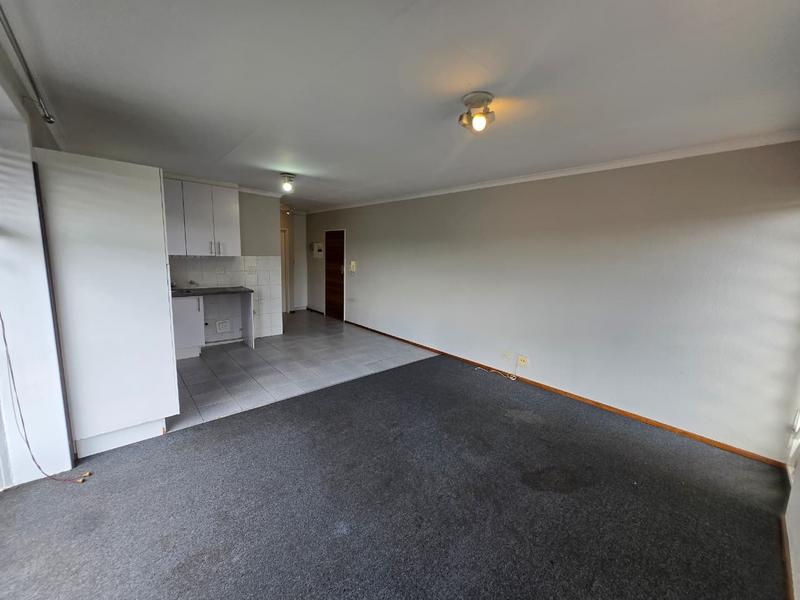 To Let 1 Bedroom Property for Rent in Melville Gauteng