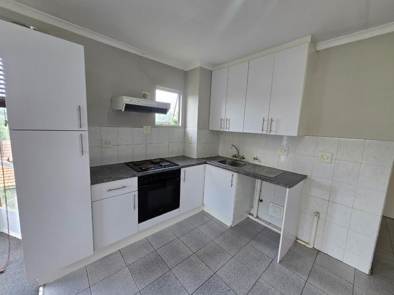 To Let 1 Bedroom Property for Rent in Melville Gauteng