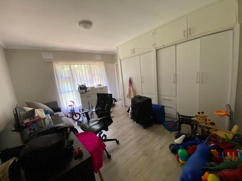 To Let 5 Bedroom Property for Rent in Weltevreden Park Gauteng