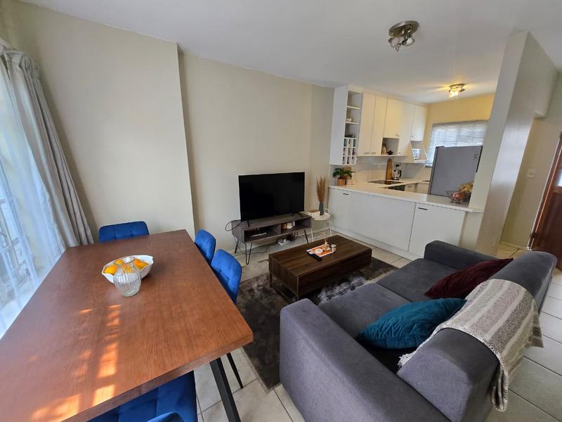 To Let 1 Bedroom Property for Rent in Magaliessig Gauteng