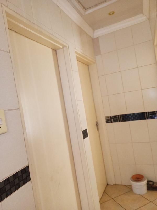 3 Bedroom Property for Sale in Protea Glen Gauteng