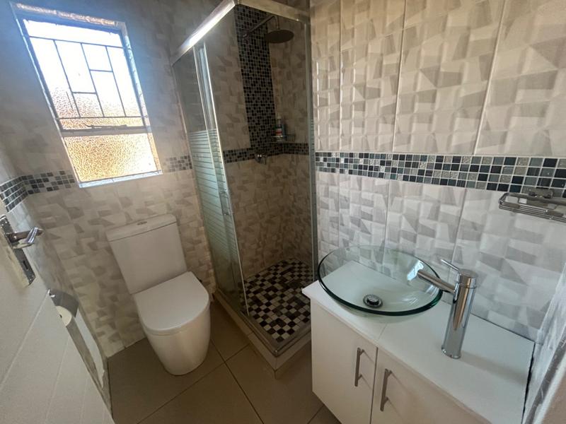 3 Bedroom Property for Sale in Vanderbijlpark CE 4 Gauteng