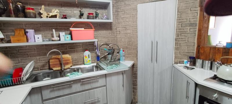 4 Bedroom Property for Sale in Heatherview Gauteng