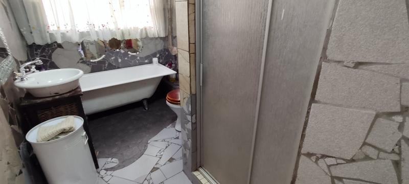 4 Bedroom Property for Sale in Heatherview Gauteng