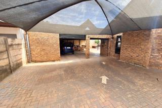 4 Bedroom Property for Sale in Heatherview Gauteng