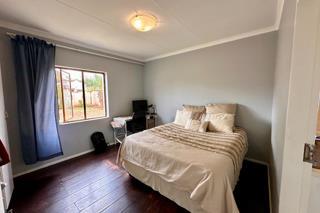 2 Bedroom Property for Sale in Hesteapark Gauteng