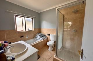 2 Bedroom Property for Sale in Hesteapark Gauteng