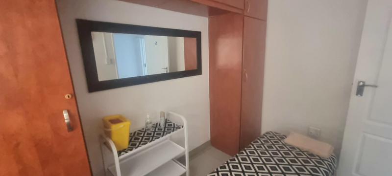 6 Bedroom Property for Sale in Clubview Gauteng