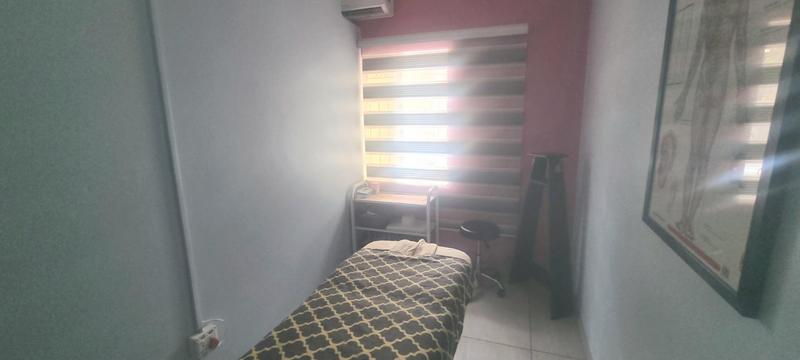 6 Bedroom Property for Sale in Clubview Gauteng