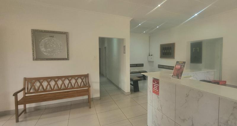 6 Bedroom Property for Sale in Clubview Gauteng