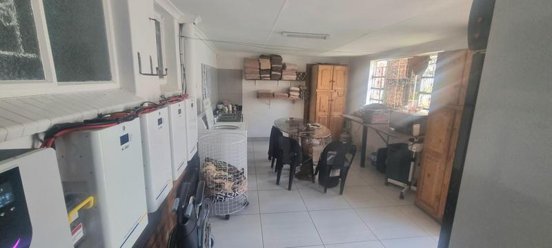 6 Bedroom Property for Sale in Clubview Gauteng