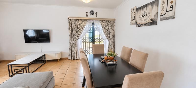 6 Bedroom Property for Sale in Clubview Gauteng