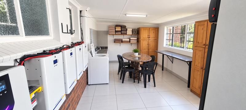 6 Bedroom Property for Sale in Clubview Gauteng