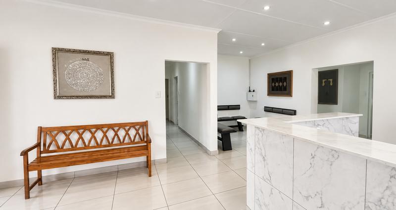 6 Bedroom Property for Sale in Clubview Gauteng