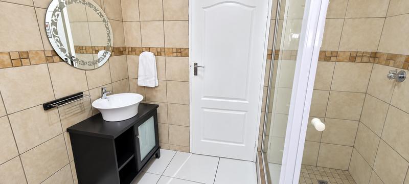 6 Bedroom Property for Sale in Clubview Gauteng
