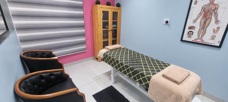 6 Bedroom Property for Sale in Clubview Gauteng