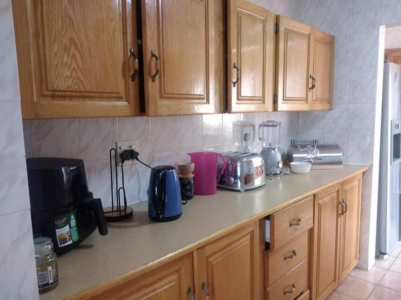 3 Bedroom Property for Sale in Rooihuiskraal North Gauteng