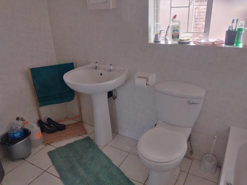 3 Bedroom Property for Sale in Rooihuiskraal North Gauteng