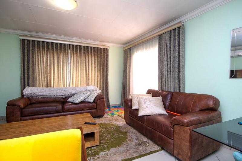 3 Bedroom Property for Sale in Thatchfield Gauteng