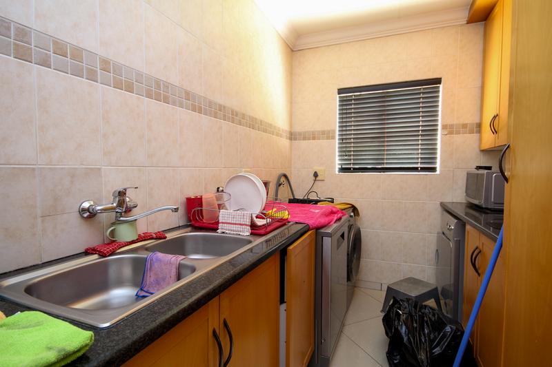 3 Bedroom Property for Sale in Thatchfield Gauteng