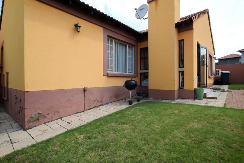3 Bedroom Property for Sale in Thatchfield Gauteng