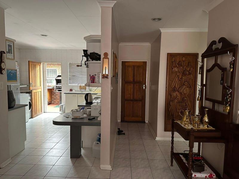 To Let 3 Bedroom Property for Rent in Three Rivers Gauteng