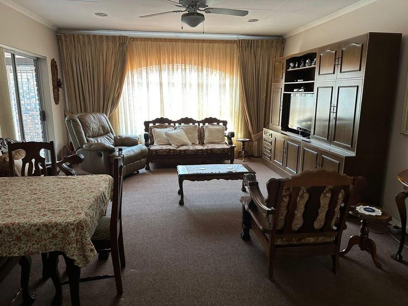 To Let 3 Bedroom Property for Rent in Three Rivers Gauteng