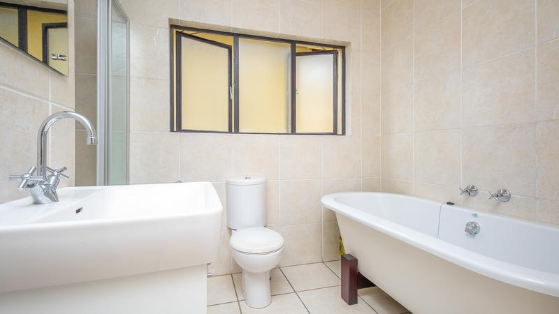 3 Bedroom Property for Sale in Sunninghill Gauteng