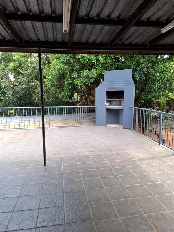 To Let 4 Bedroom Property for Rent in Elardus Park Gauteng