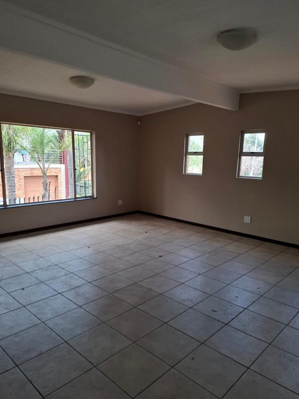 To Let 4 Bedroom Property for Rent in Elardus Park Gauteng