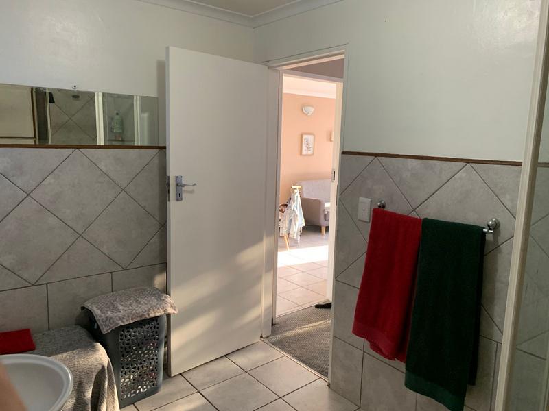 To Let 4 Bedroom Property for Rent in Elardus Park Gauteng