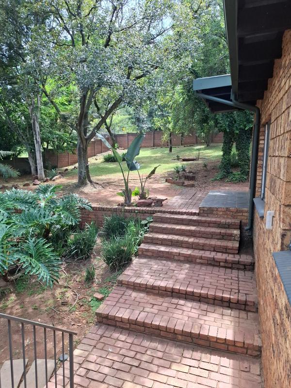 To Let 4 Bedroom Property for Rent in Elardus Park Gauteng