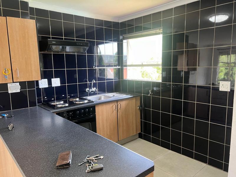 2 Bedroom Property for Sale in Vanderbijlpark SE 3 Gauteng